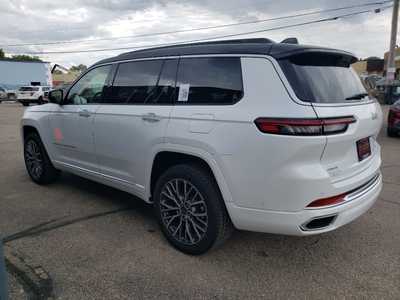 2025 Jeep Grand Cherokee L, $64301. Photo 10