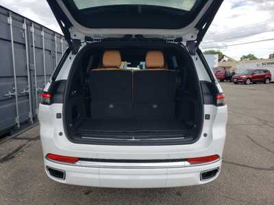 2025 Jeep Grand Cherokee L, $64301. Photo 12