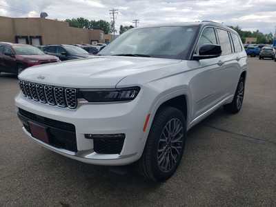 2025 Jeep Grand Cherokee L, $64301. Photo 9