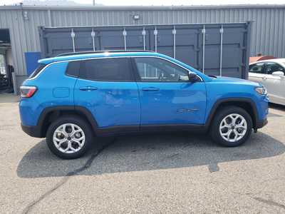 2025 Jeep Compass, $28407. Photo 8