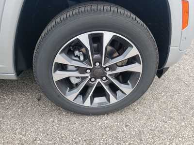 2025 Jeep Grand Cherokee, $54311. Photo 9