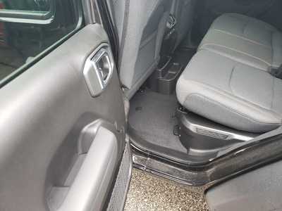 2025 Jeep Wrangler, $51670. Photo 12