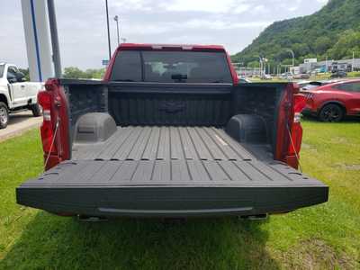 2022 Chevrolet 1500 Crew Cab, $49490. Photo 6