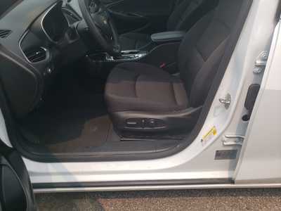 2024 Chevrolet Malibu, $18650. Photo 11