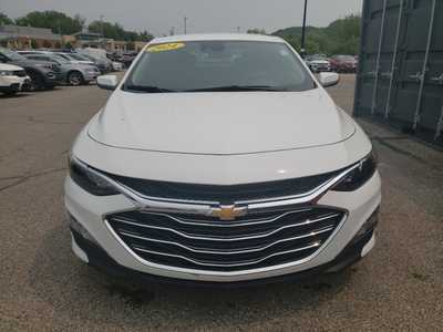 2024 Chevrolet Malibu, $18650. Photo 2