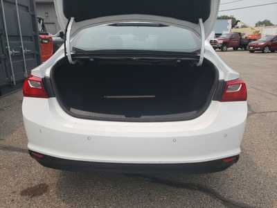 2024 Chevrolet Malibu, $18650. Photo 6
