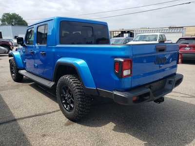 2025 Jeep Gladiator, $46972. Photo 4