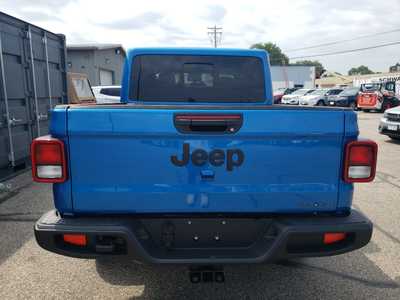 2025 Jeep Gladiator, $46972. Photo 5