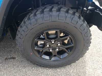 2025 Jeep Gladiator, $46972. Photo 9