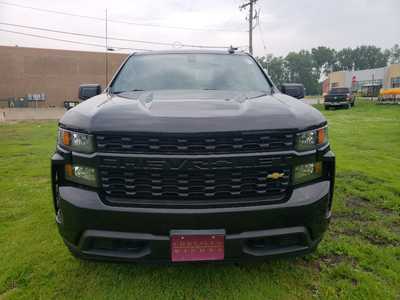 2020 Chevrolet 1500 Ext Cab, $25850. Photo 2