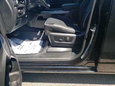 2025 RAM 1500 Crew Cab, $59692. Photo 12