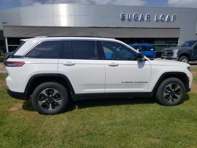 2024 Jeep Grand Cherokee, $30490. Photo 7