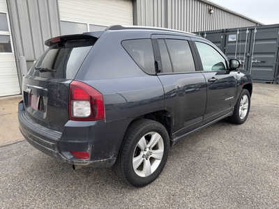 2016 Jeep Compass, $6990. Photo 3