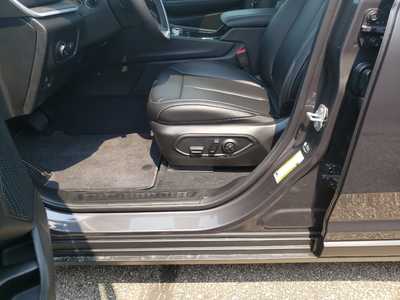 2025 Jeep Grand Cherokee L, $48638. Photo 11