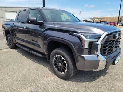 2024 Toyota Tundra Crew Cab, $46490. Photo 2