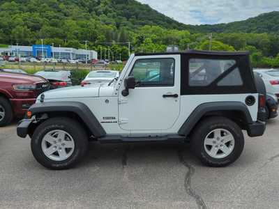 2017 Jeep Wrangler, $19990. Photo 2
