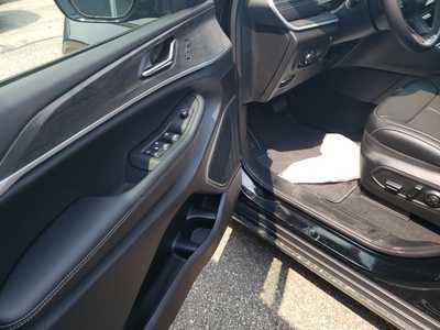 2025 Jeep Grand Cherokee, $50817. Photo 10