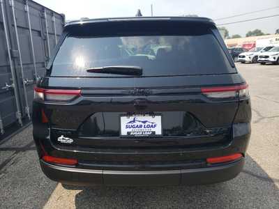 2025 Jeep Grand Cherokee, $50817. Photo 5