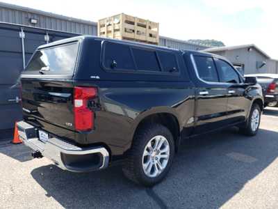 2022 Chevrolet 1500 Crew Cab, $37990. Photo 11