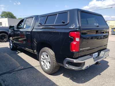 2022 Chevrolet 1500 Crew Cab, $37990. Photo 9