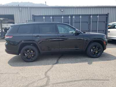 2025 Jeep Grand Cherokee L, $46658. Photo 8