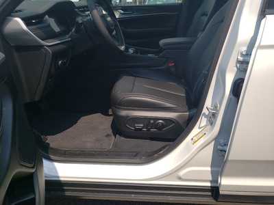 2025 Jeep Grand Cherokee L, $48120. Photo 11