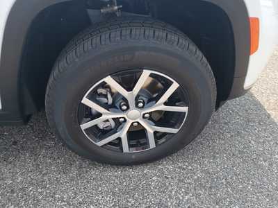 2025 Jeep Grand Cherokee L, $48120. Photo 9