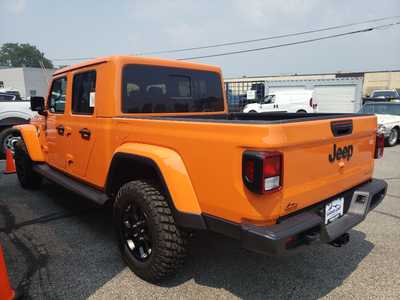 2025 Jeep Gladiator, $47704. Photo 7