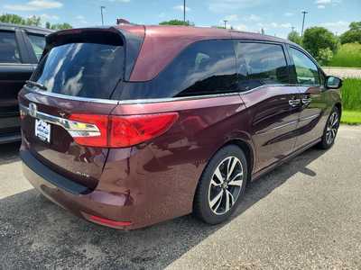 2019 Honda Odyssey, $28490. Photo 3