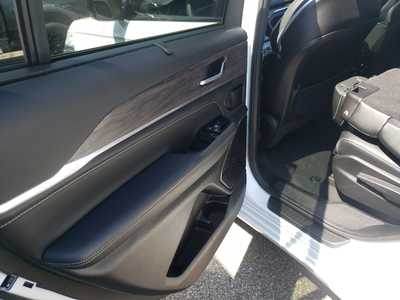 2023 Jeep Grand Cherokee L, $40490. Photo 12