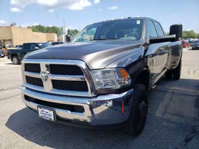 2018 RAM 3500 Crew Cab, $30990. Photo 3