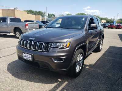 2021 Jeep Grand Cherokee, $20490. Photo 3