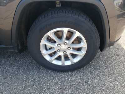 2021 Jeep Grand Cherokee, $20490. Photo 9
