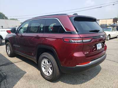 2025 Jeep Grand Cherokee, $40698. Photo 4