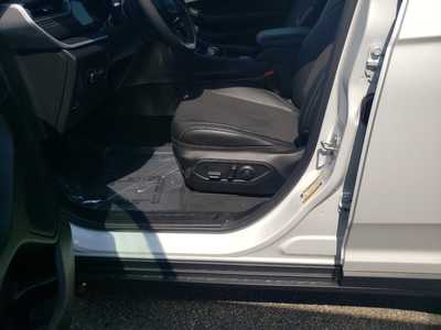 2025 Jeep Grand Cherokee, $42939. Photo 11