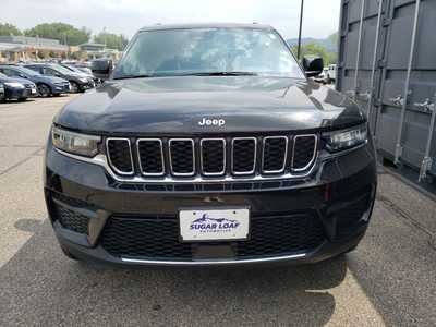 2025 Jeep Grand Cherokee, $40578. Photo 2