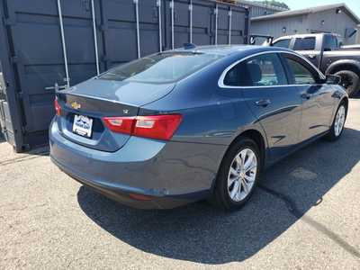 2024 Chevrolet Malibu, $17950. Photo 7