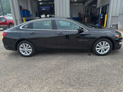 2024 Chevrolet Malibu, $17950. Photo 2