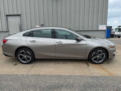 2024 Chevrolet Malibu, $17850. Photo 2