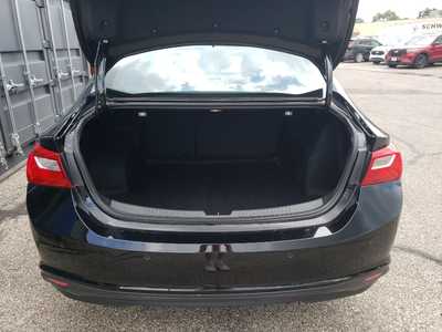 2024 Chevrolet Malibu, $17950. Photo 6