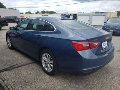 2024 Chevrolet Malibu, $17950. Photo 4