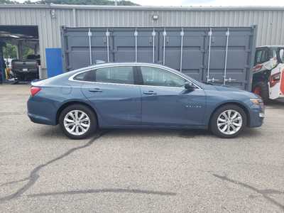 2024 Chevrolet Malibu, $17950. Photo 8