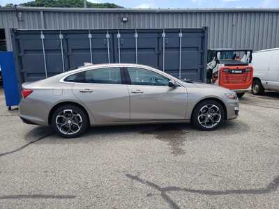 2024 Chevrolet Malibu, $18250. Photo 7