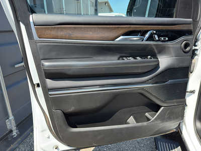 2023 Jeep Grand Wagoneer, $57450. Photo 11