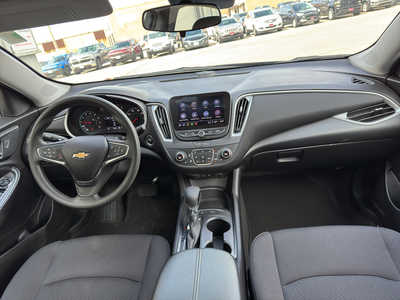 2024 Chevrolet Malibu, $18490. Photo 3