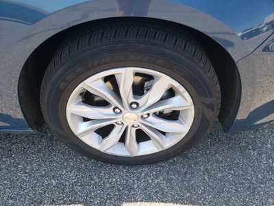 2024 Chevrolet Malibu, $18490. Photo 9