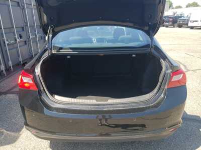 2024 Chevrolet Malibu, $18490. Photo 7