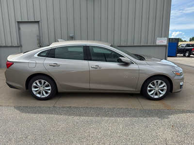 2024 Chevrolet Malibu, $18490. Photo 2