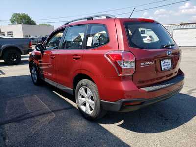 2015 Subaru Forester, $11490. Photo 4