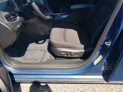 2024 Chevrolet Malibu, $18250. Photo 11